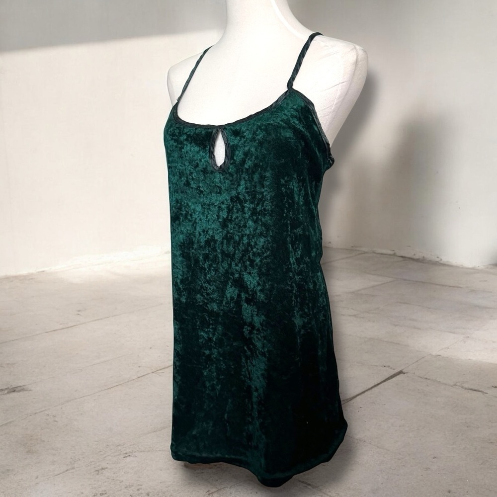 Vintage Emerald Green Velvet Women's mini slip y2k Hollywood glamour Fairycore M